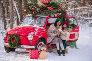 Including Your Little Ones in Your Christmas Cards: Tips for New Parents